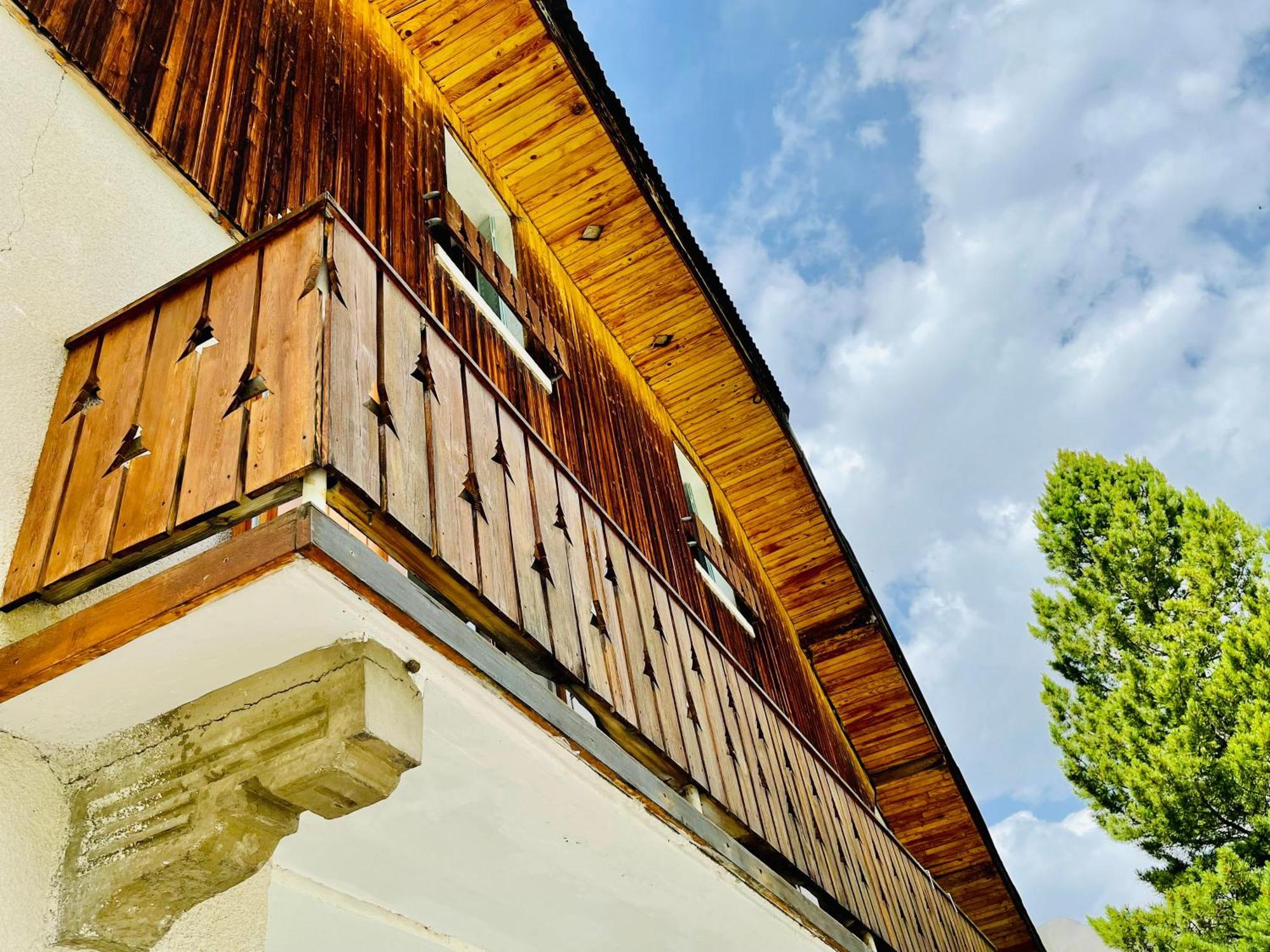 Gite Montagne 1 A 25 Places "Chalet Coste Belle" Ceillac Exterior foto