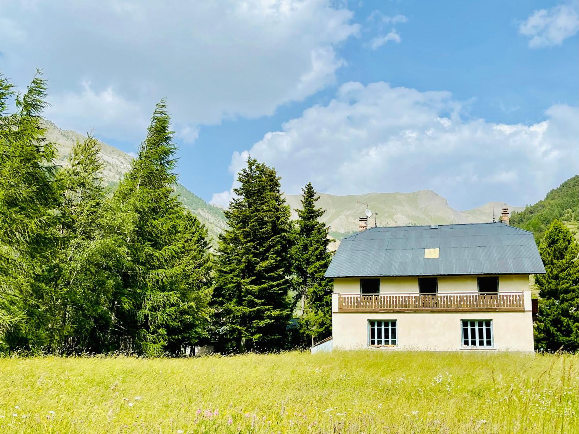 Gite Montagne 1 A 25 Places "Chalet Coste Belle" Ceillac Exterior foto